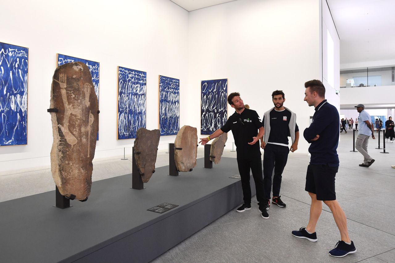 Mark Cavendish talks about the ancient stone carving