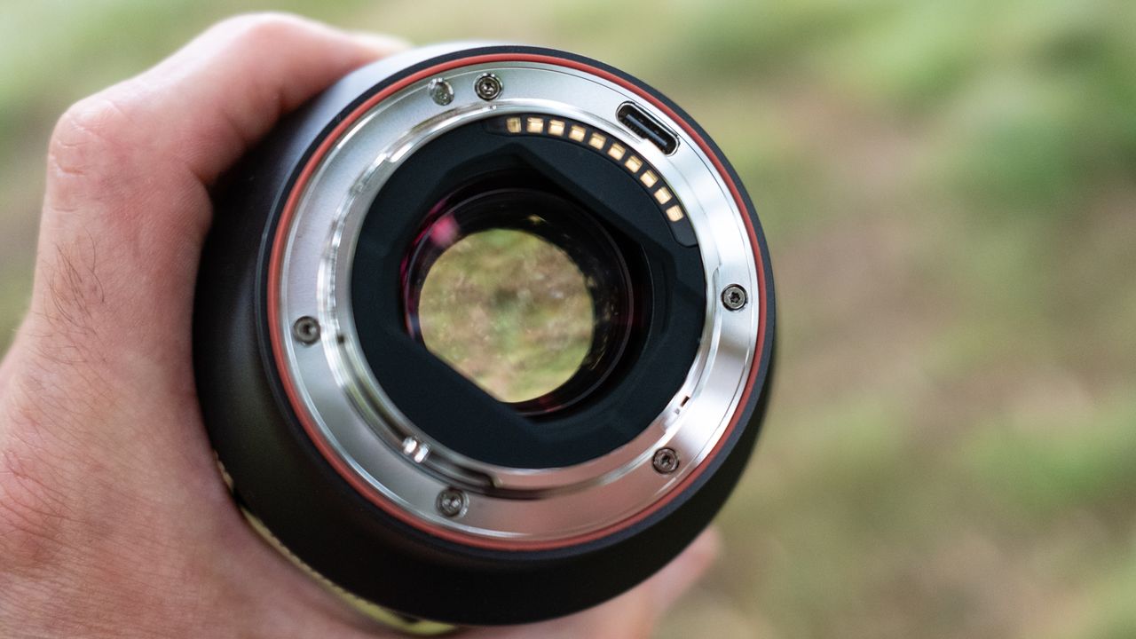 Viltrox AF 35mm f/1.2 LAB FE lens mount with USB-C port