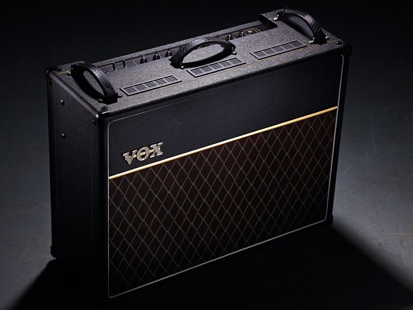 Packed into the AC15C2 is a pair of 25-watt Celestion G12M Greenback speakers.