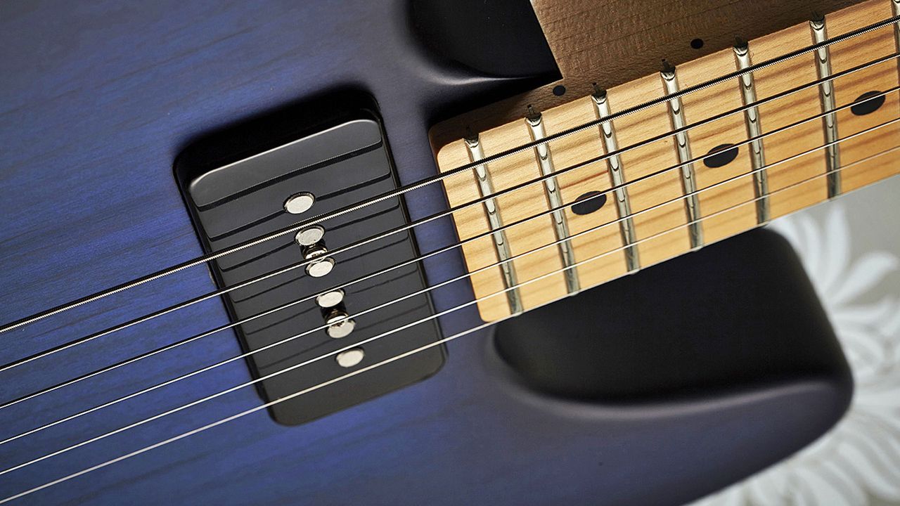Another Kent Armstrong design, this single-coil uses Alnico V slug magnets and is tapped to give two sounds