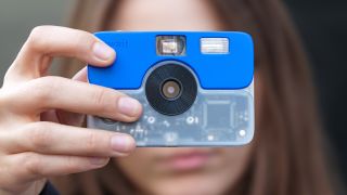 Nearly as small as a credit card, this retro digital compact camera does one thing that other film-like cameras don't &ndash; it prints every roll
