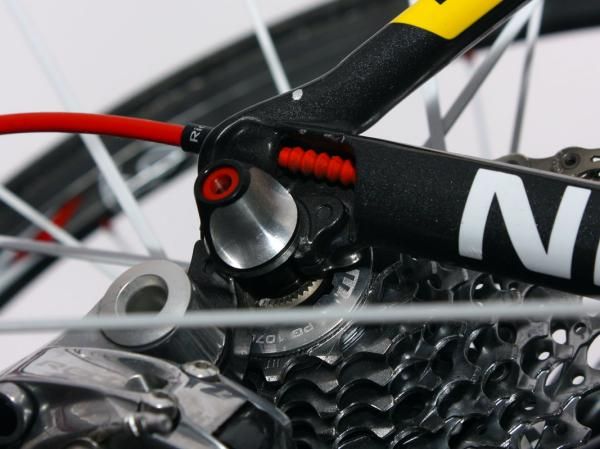 Team Radioshack bikes are built with sealed Gore Ride-On cable sets throughout.