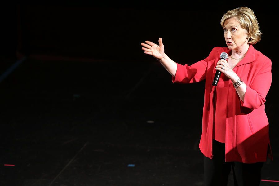 Hillary Clinton tacks right: praises Bush, criticizes Obama, cozies up to Wall Street