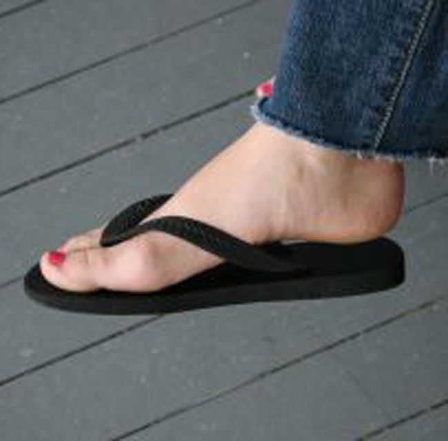 flip flop feet