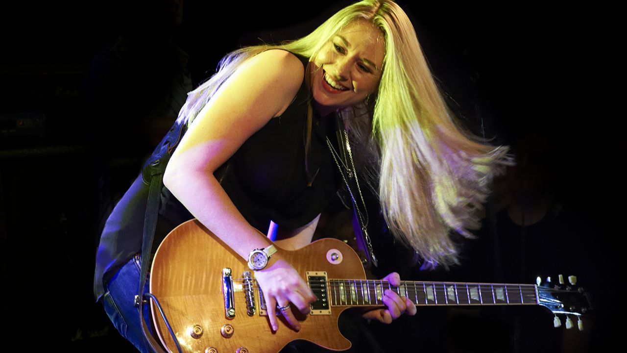 Joanne shaw taylor. Joanne Shaw. Shaw Taylor.