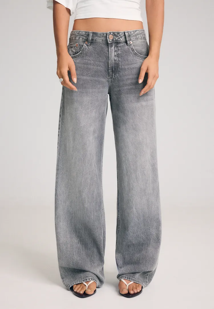 stradivarius, D91 Low-Rise Wide-Leg Jeans