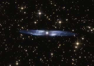 Hen 2-437 Planetary Nebula