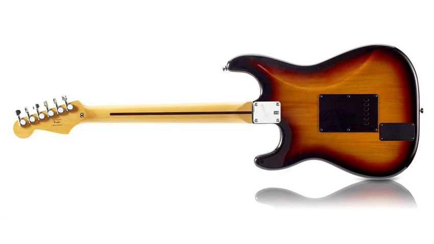 iPad/iPhone compatible Stratocaster released