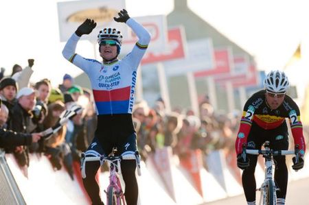 Czech champion Zdenek Stybar (Omega Pharma-QuickStep) led out the sprint and held off Sven Nys for the win.