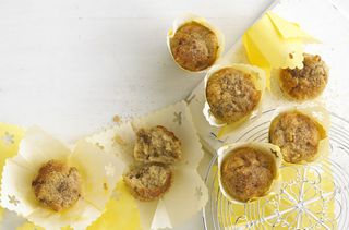 Apple and sultana muffins