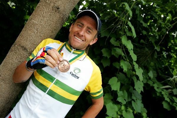 Russell Van Hout (SA)