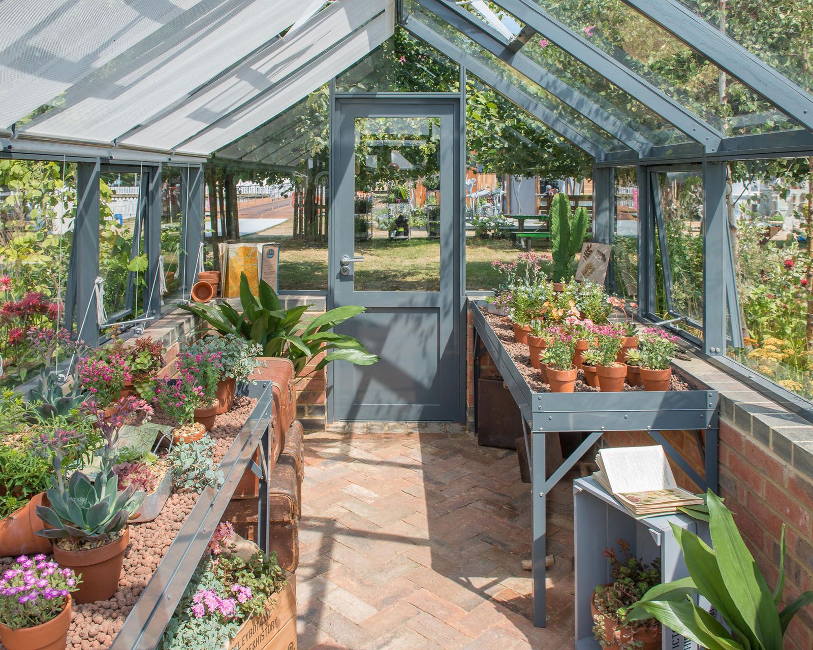 Greenhouse shelving ideas: 10 ways to store plants and tools | Gardeningetc