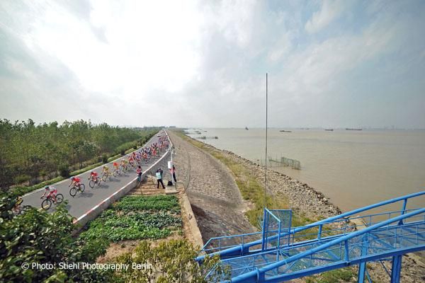 Stage 2 brought the peloton to Shuangshandao Island.