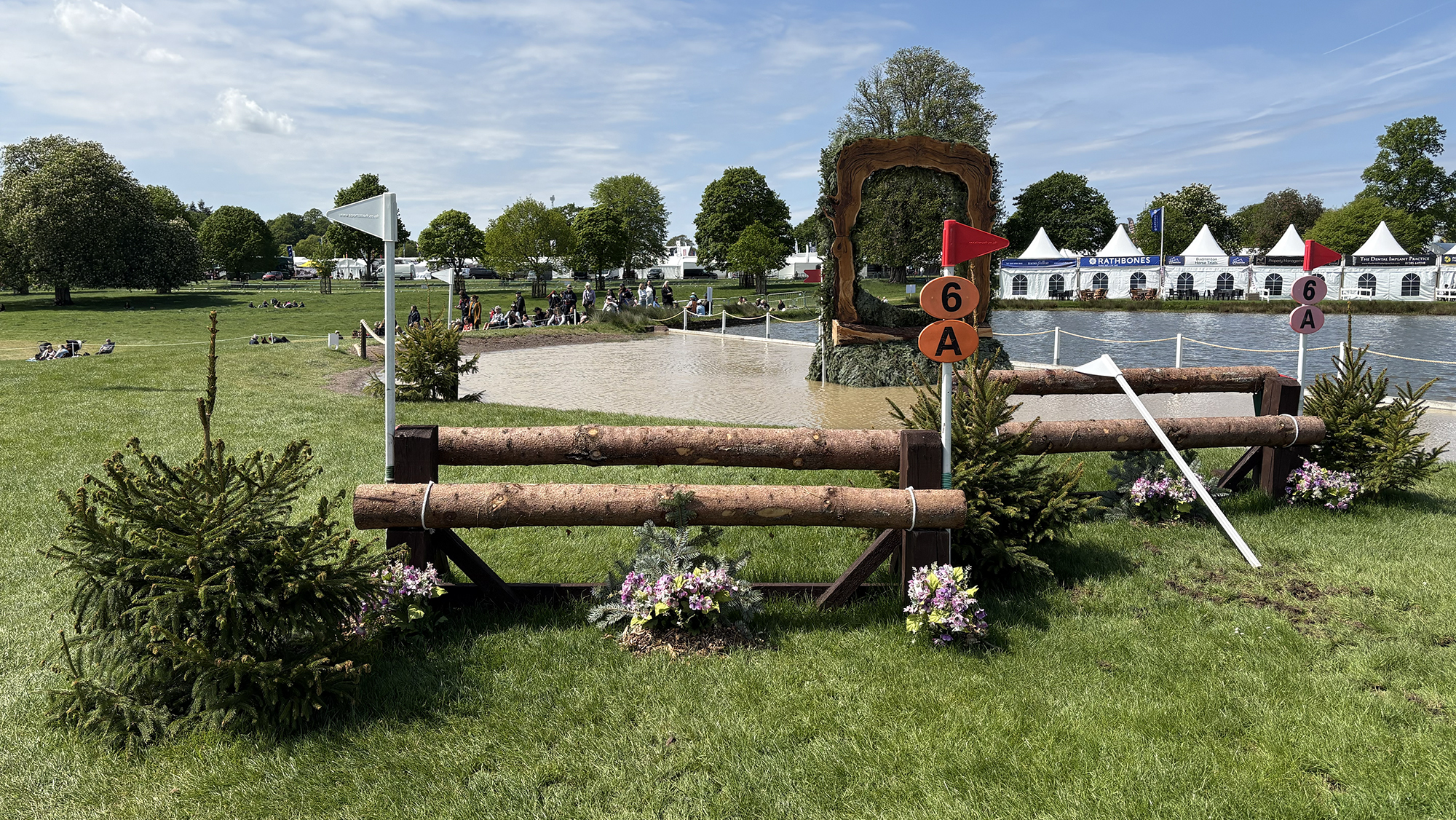 BE90 Badminton grassroots course 2026 fence 6a