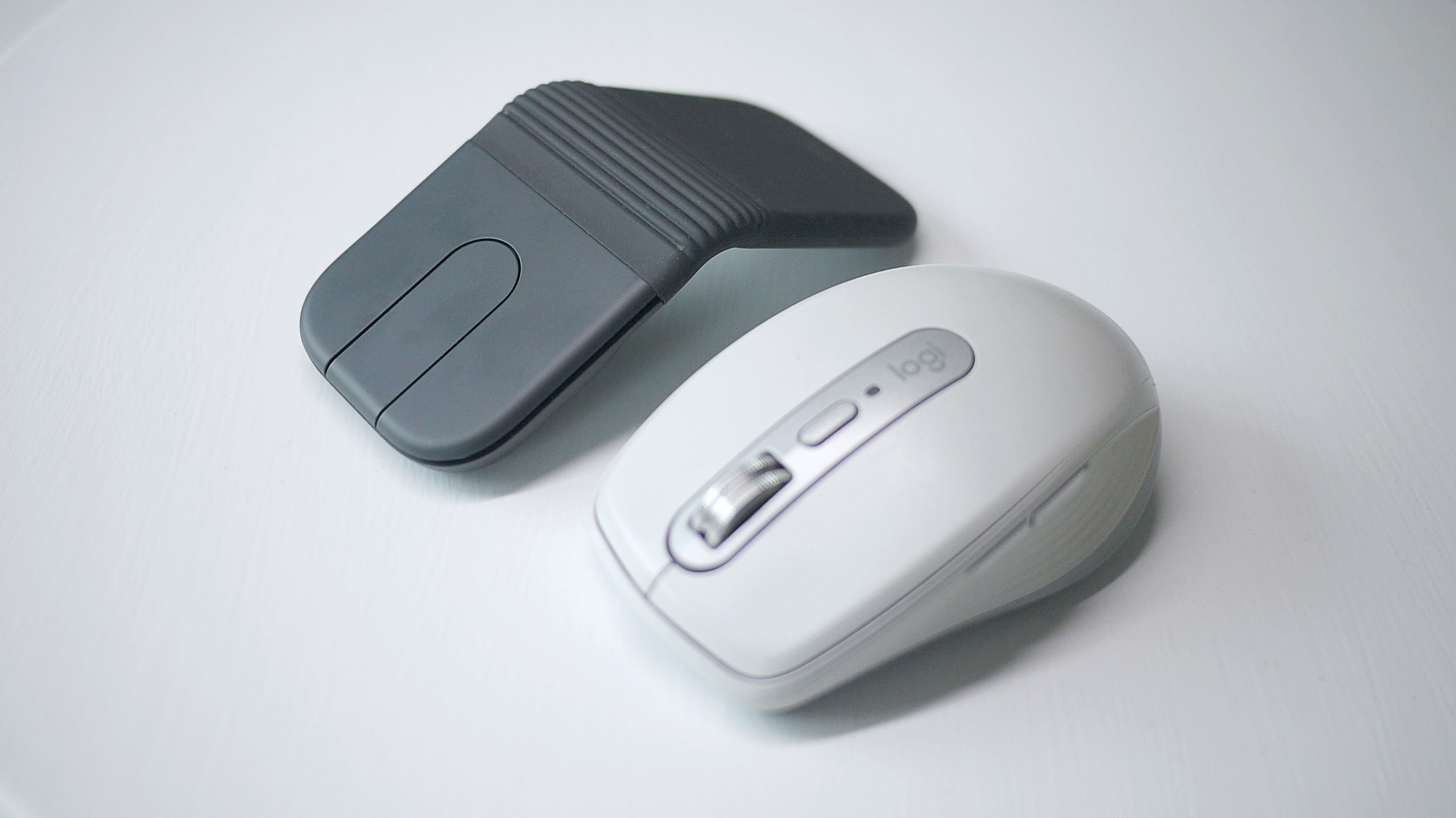 Logitech Mobi Fold