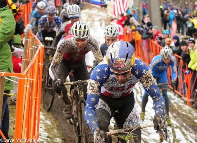 Tim Johnson (USA) having no problem on the off-camber section