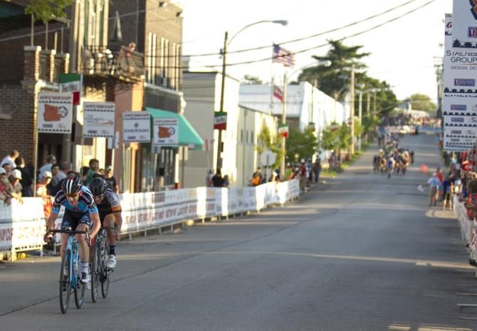 The peloton has the break in sight