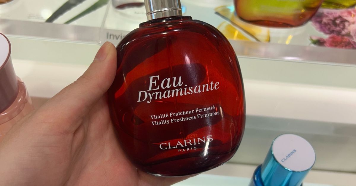 An honest review of the viral perfume Clarins Dynamisante