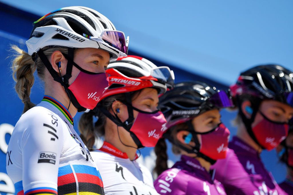 SARGENTES DE LA LORA SPAIN MAY 20 Anna Van Der Breggen of Netherlands and Team SD Worx at start during the 6th Vuelta a Burgos Feminas 2021 Stage 1 a 100km stage from Villadiego to Sargentes de la Lora 1013m Team Presentation VueltaBurgos BurgosFem UCIWWT on May 20 2021 in Sargentes de la Lora Spain Photo by Luc ClaessenGetty Images