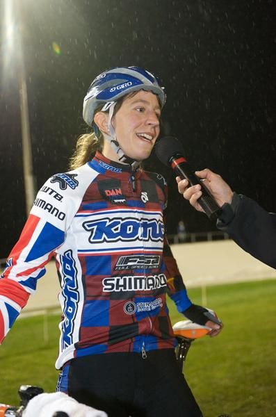 Helen Wyman (Kona) after winning Starcrossed.