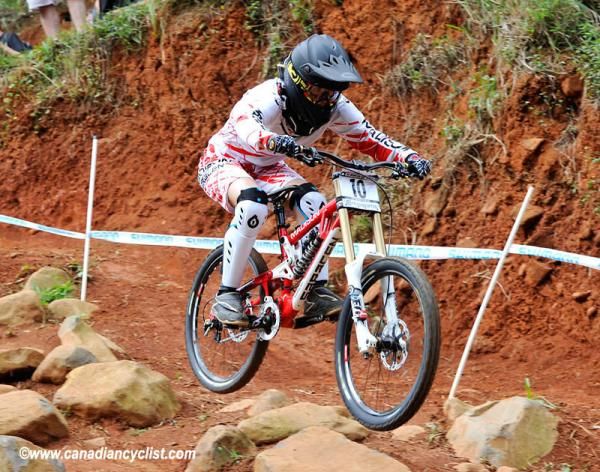 Manon Carpenter (GBr) Madison Saracen Downhill Team
