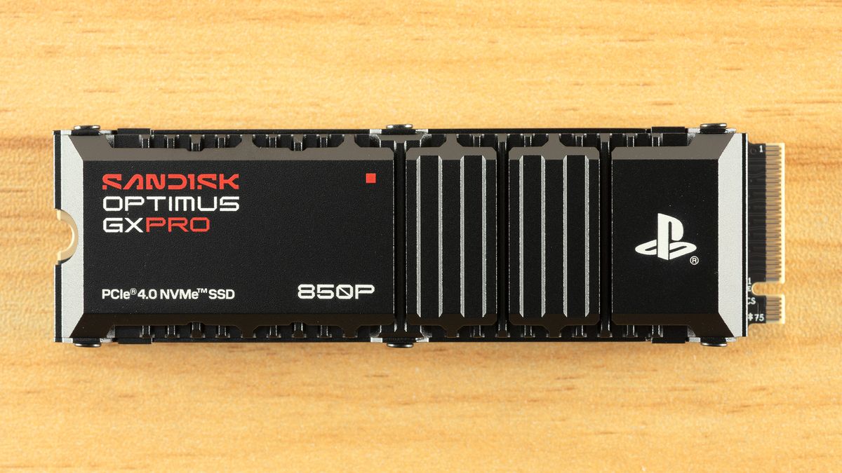 Обзор SSD Sandisk Optimus GX Pro 850P: высокопроизводительное решение для PlayStation 5 Накопитель Sandisk Optimus GX Pro 850P с предустановленным радиатором