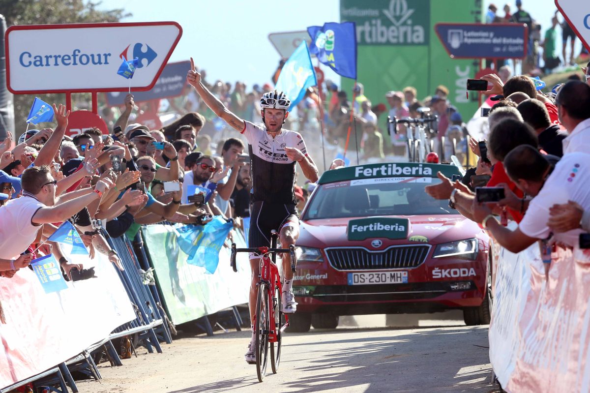 Frank Schleck (Trek) wins stage 16 of the 2015 Vuelta a Espana