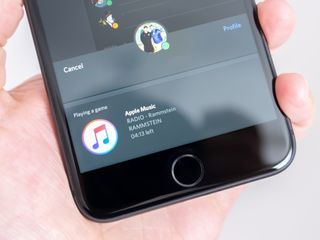 Discord and Apple Music