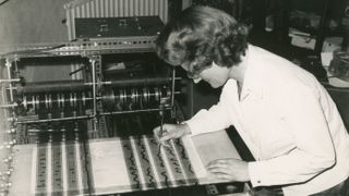 daphne oram