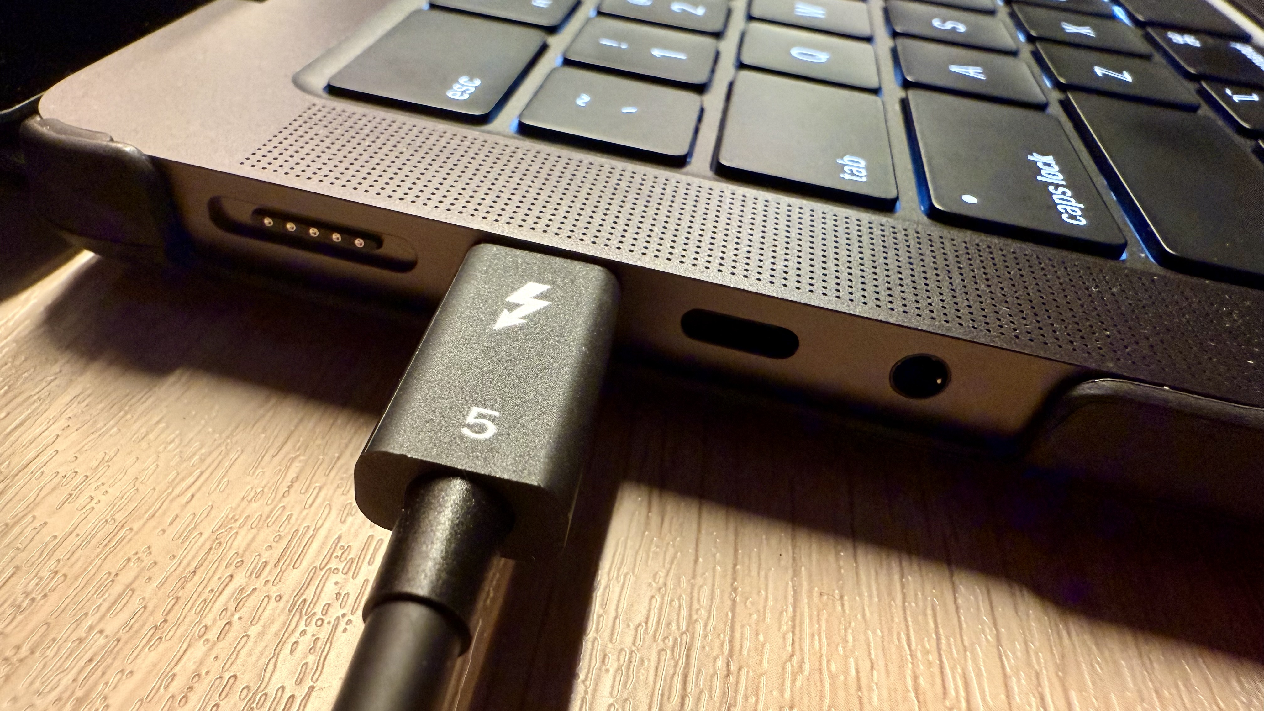Plugable | 11-in-1 Thunderbolt 5 Docking Station