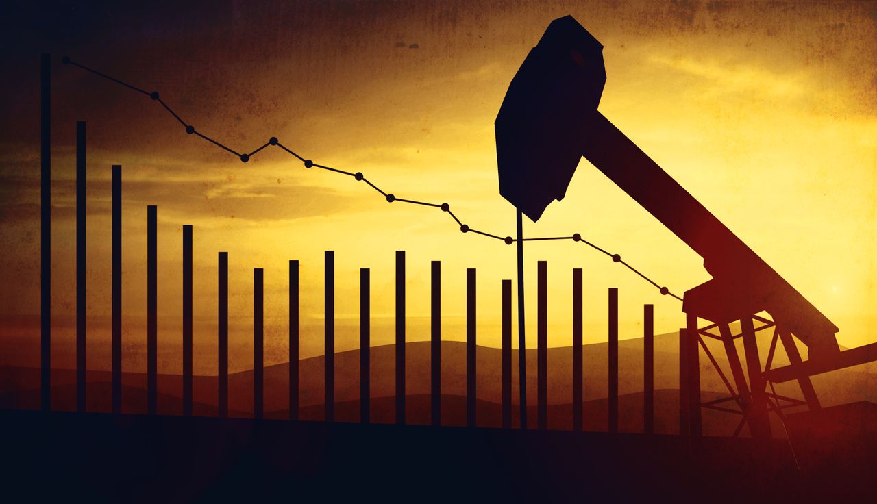 Stocks Slide Again as Crude Oil Controls: Stock Market Today