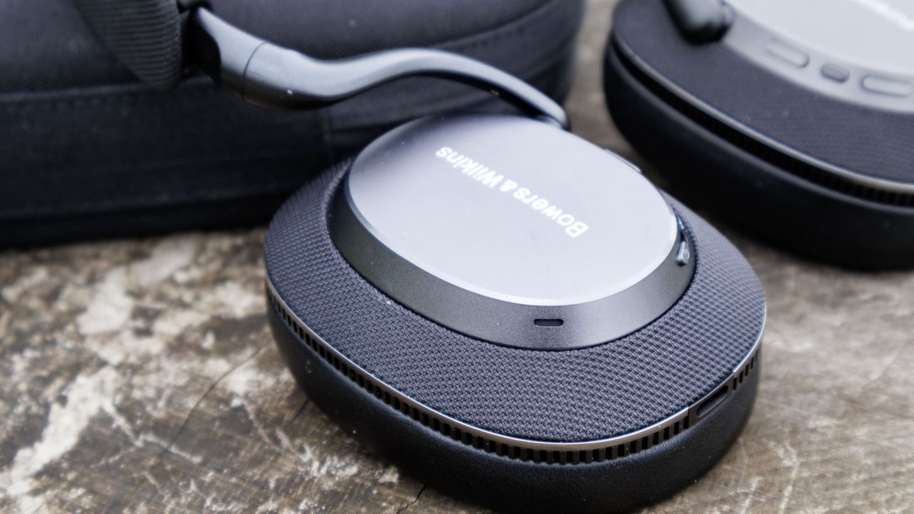 Bowers &amp; Wilkins PX7 S3