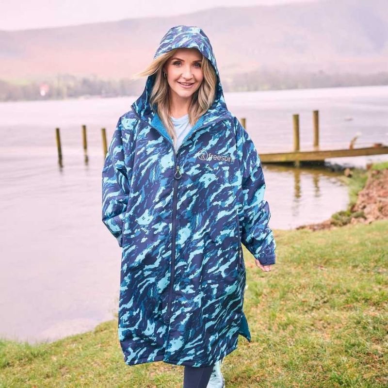 Helen in Free Spirit robe