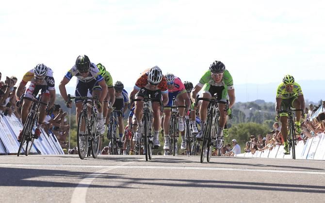 A close sprint between Leigh Howard (Orica GreenEdge), Mark Cavendish (OPQS) and Sacha Modolo (Bardiani CSF Inox)