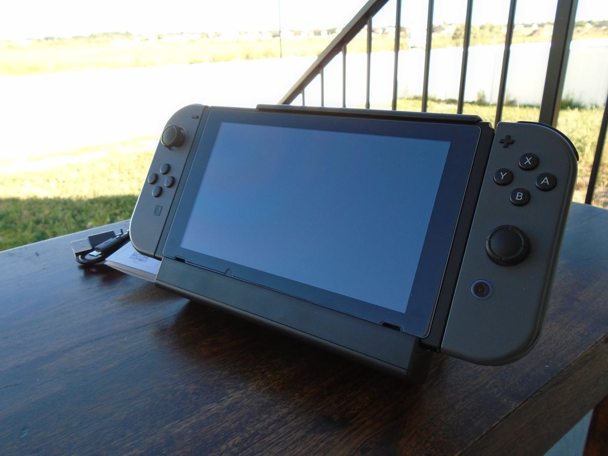 ZeroLemon Nintendo Switch Battery Charger Case review Stand and