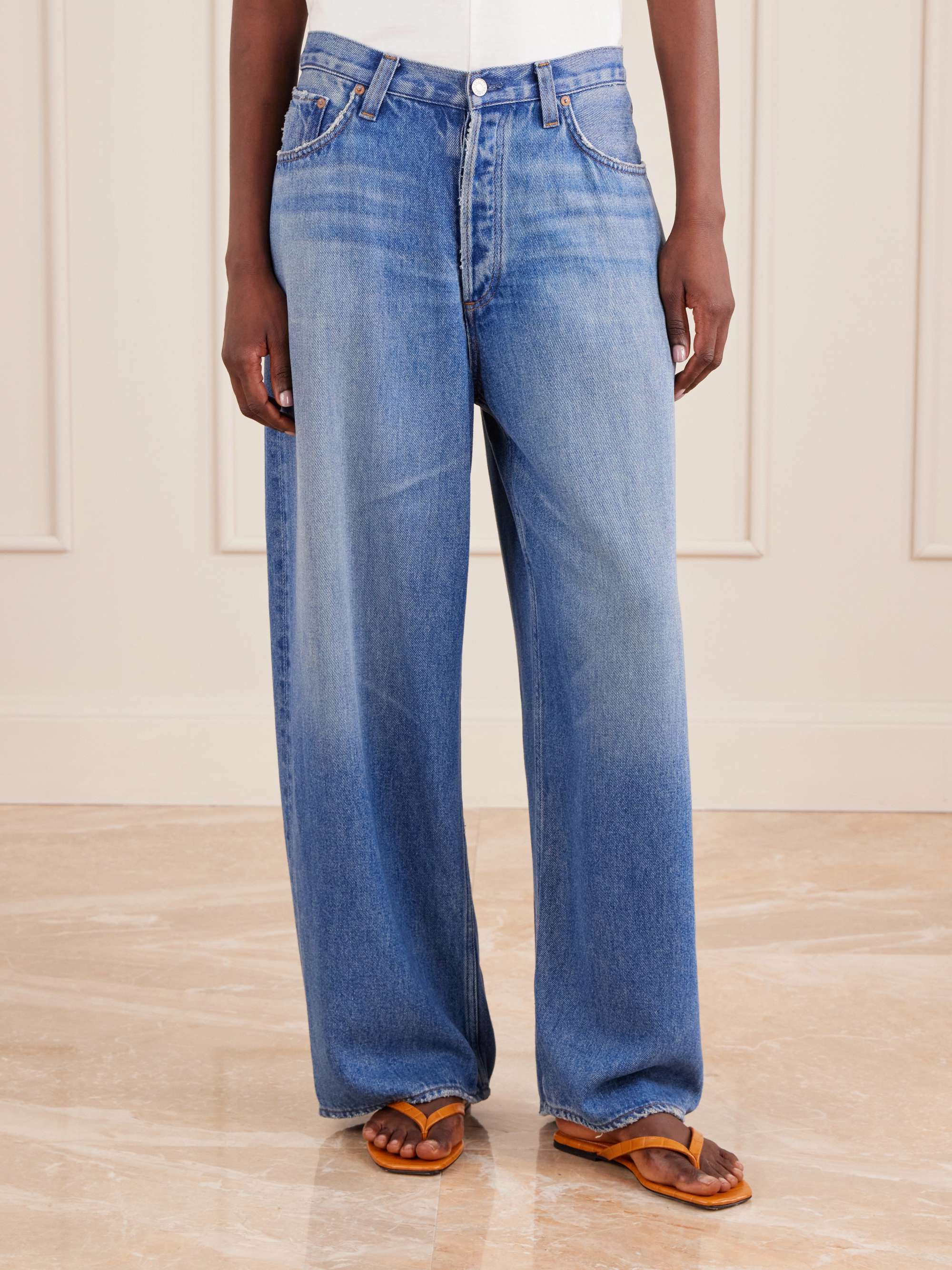 Rounded Mid-Rise Wide-Leg Pants