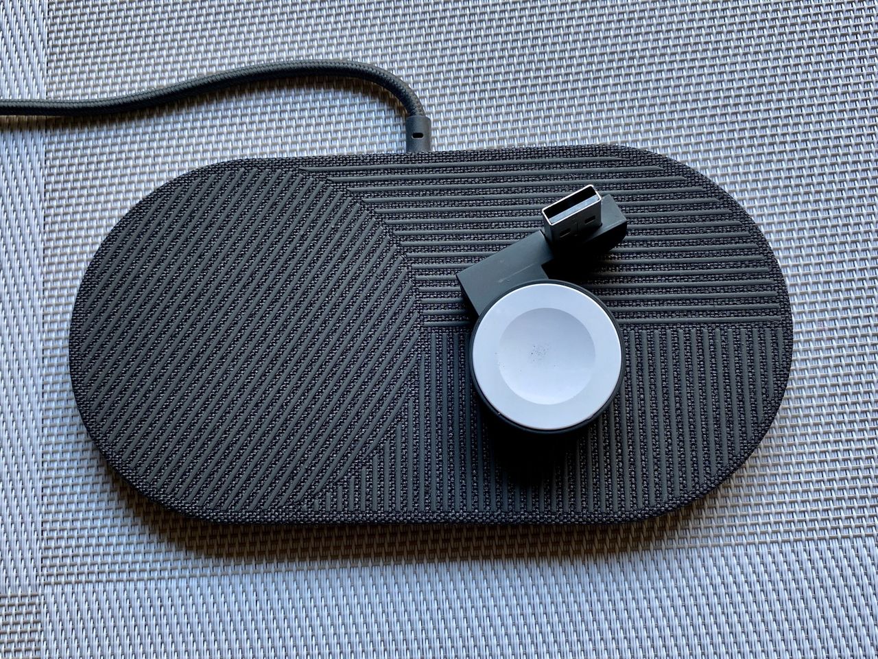 Native Union Drop Xl Watch Edition Watch Puck Detached