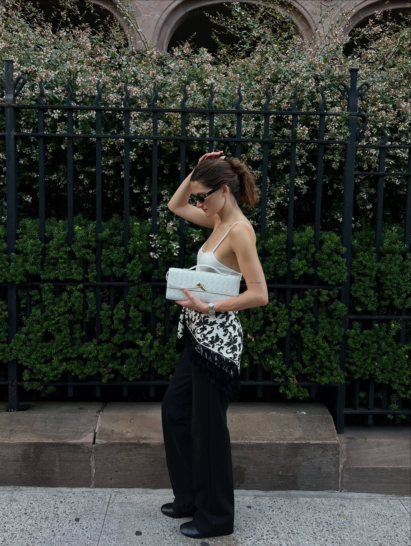 black pants outfit ideas
