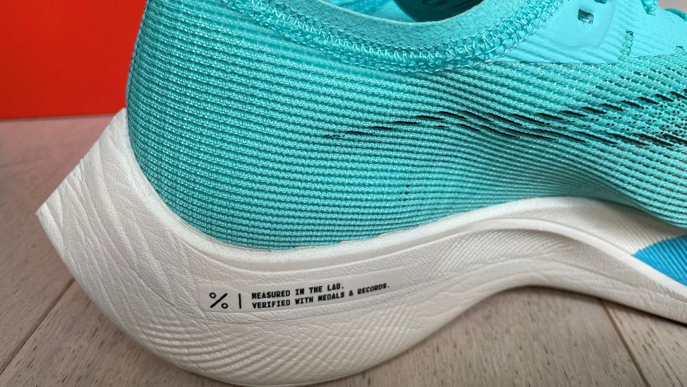 Nike ZoomX Vaporfly Next% 2