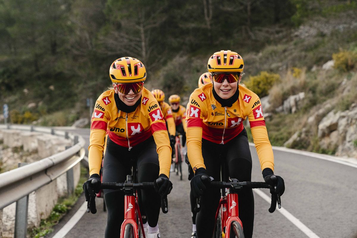 Uno-X Pro Cycling training camp 2022