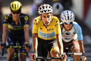 Fabio Aru finishes stage 14 and loses the yellow jersey to Chris Froome