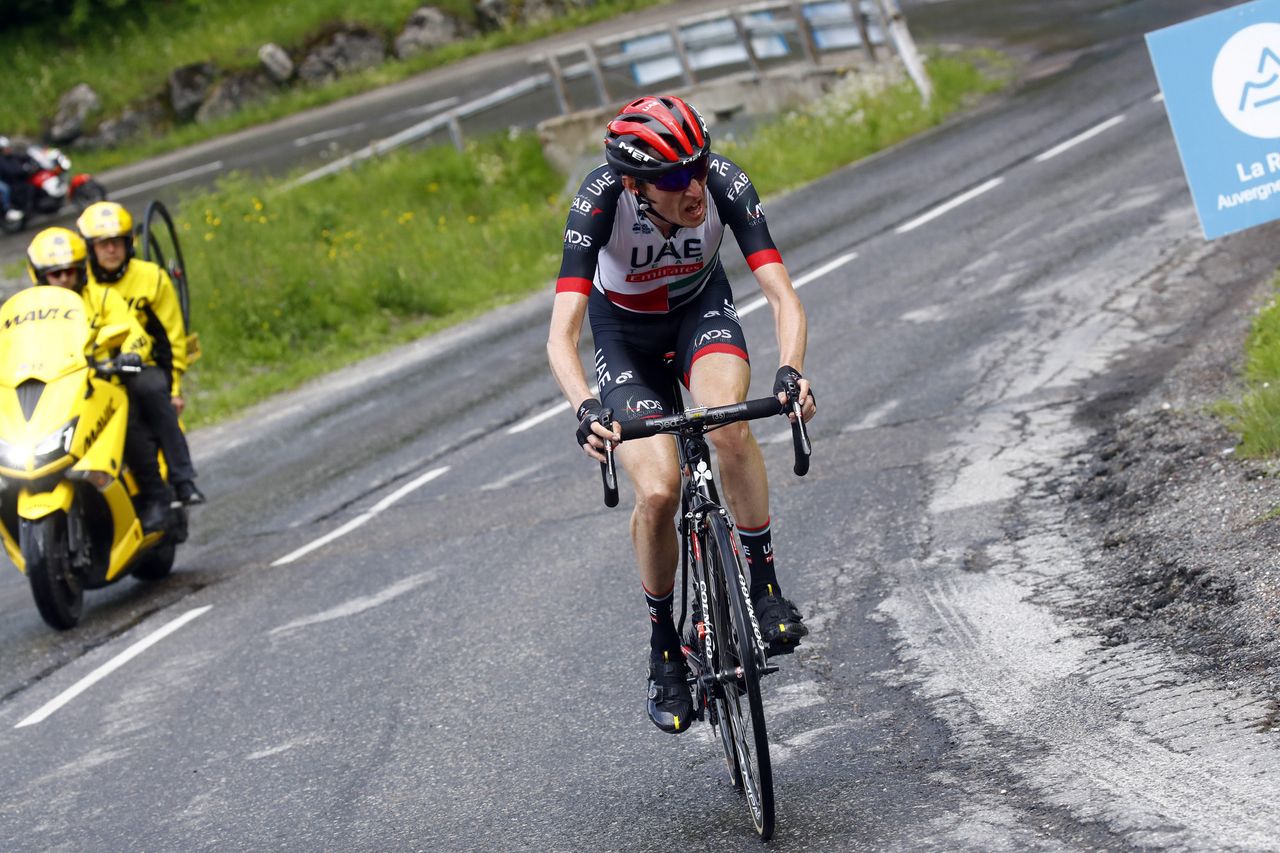 Dan Martin (UAE Team Emirates) on the attack