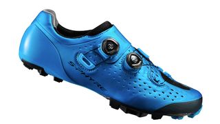 Shimano XC9 S-Phyre MTB shoe in Blue side on