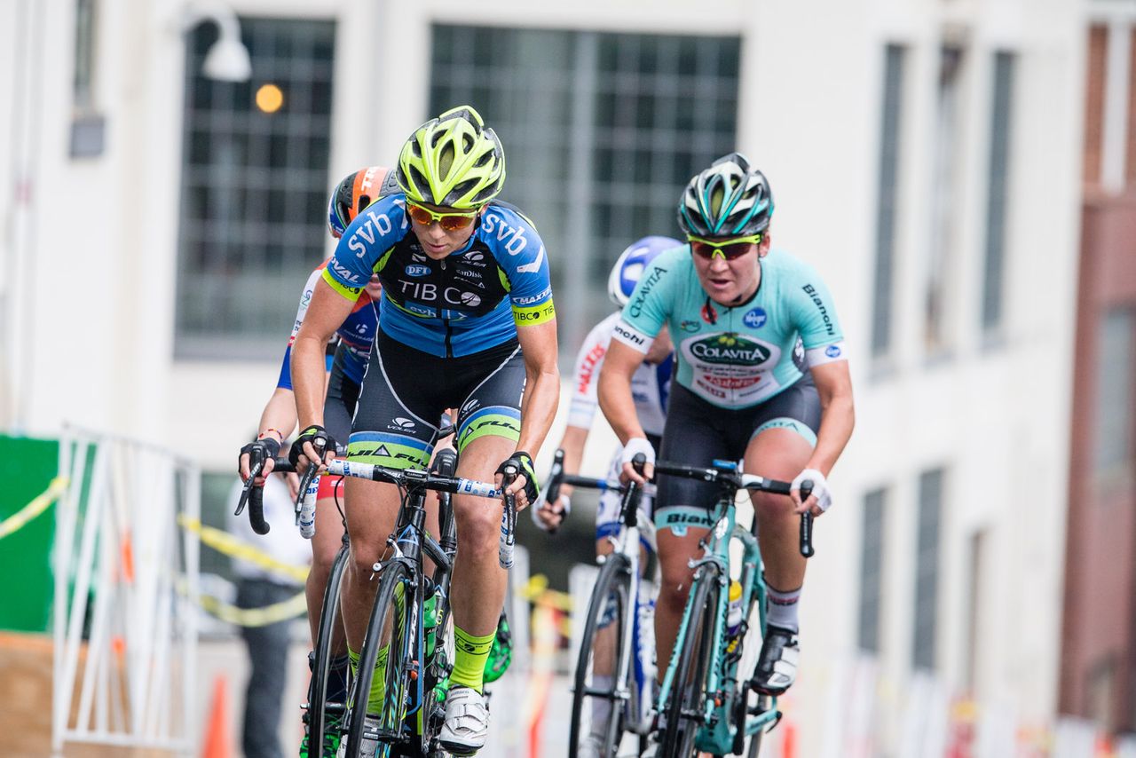 Lauren Hall (Tibco-SVB) leads an attack.