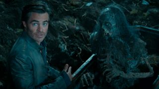 Chris Pine's Edgin talks with a corpse in Dungeons & Dragons: Honor Among Thieves