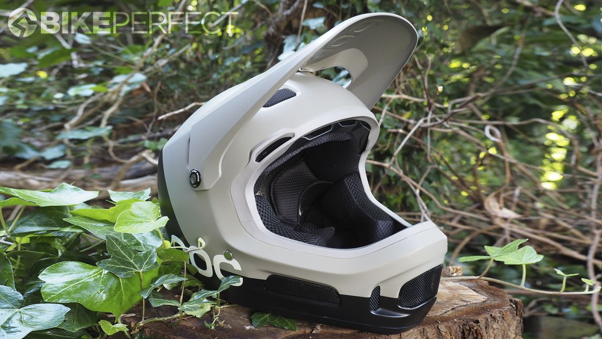 POC Coron Air SPIN full-face helmet three-quarter view