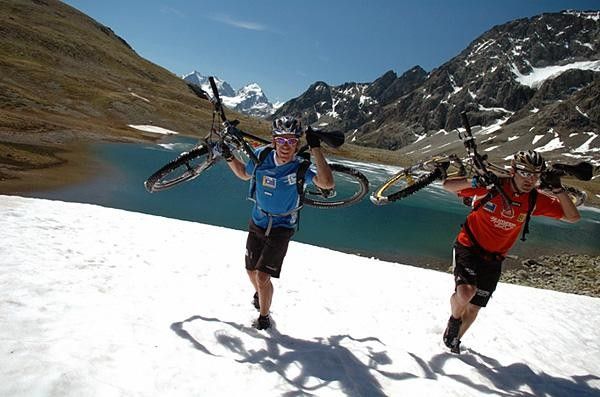 And it's summertime! Not your usual MTB jaunt, this time they're on Alp Survretta