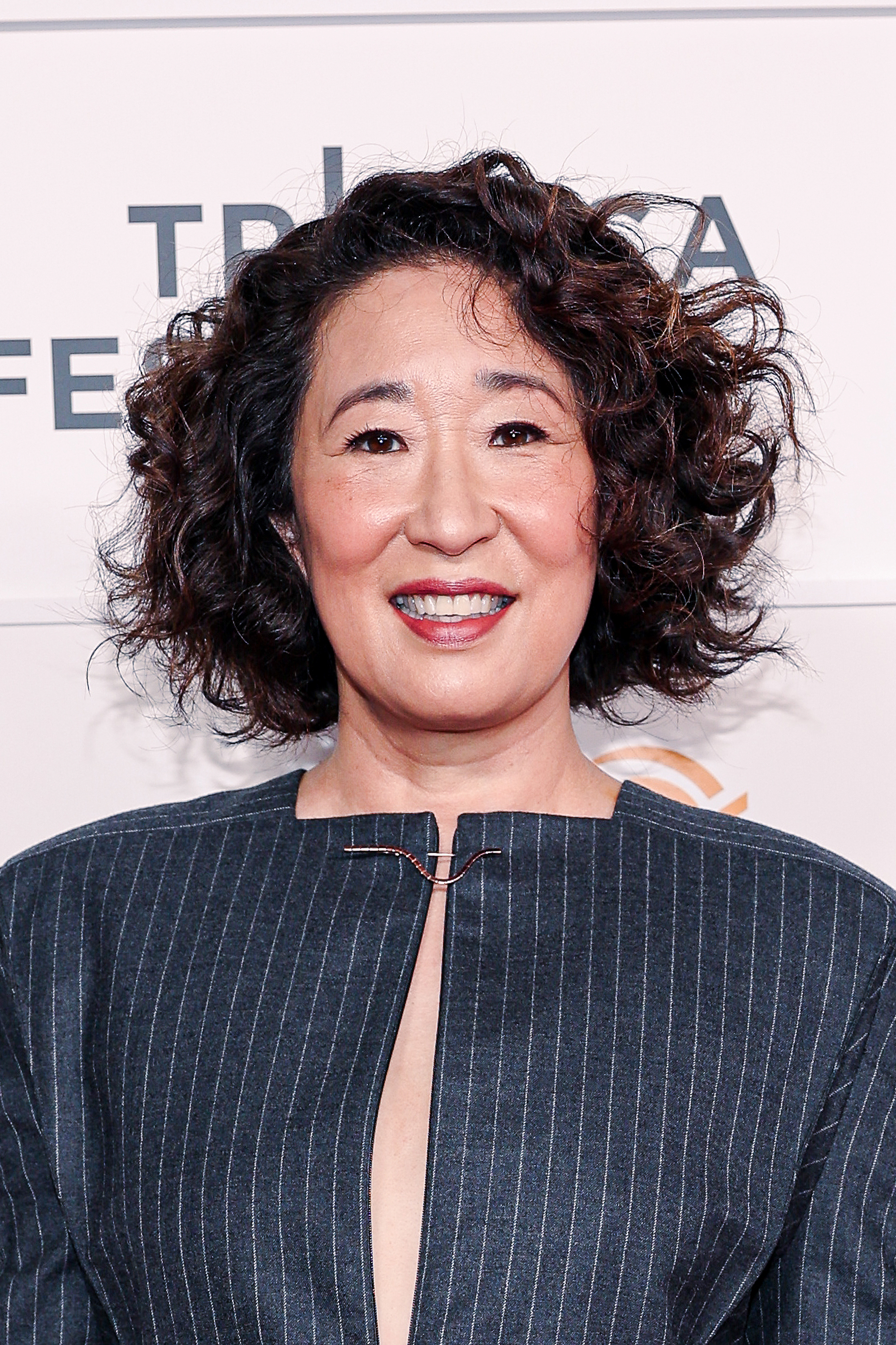 face framing - Sandra Oh