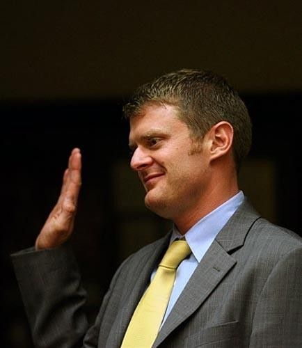 Floyd Landis is sworn in