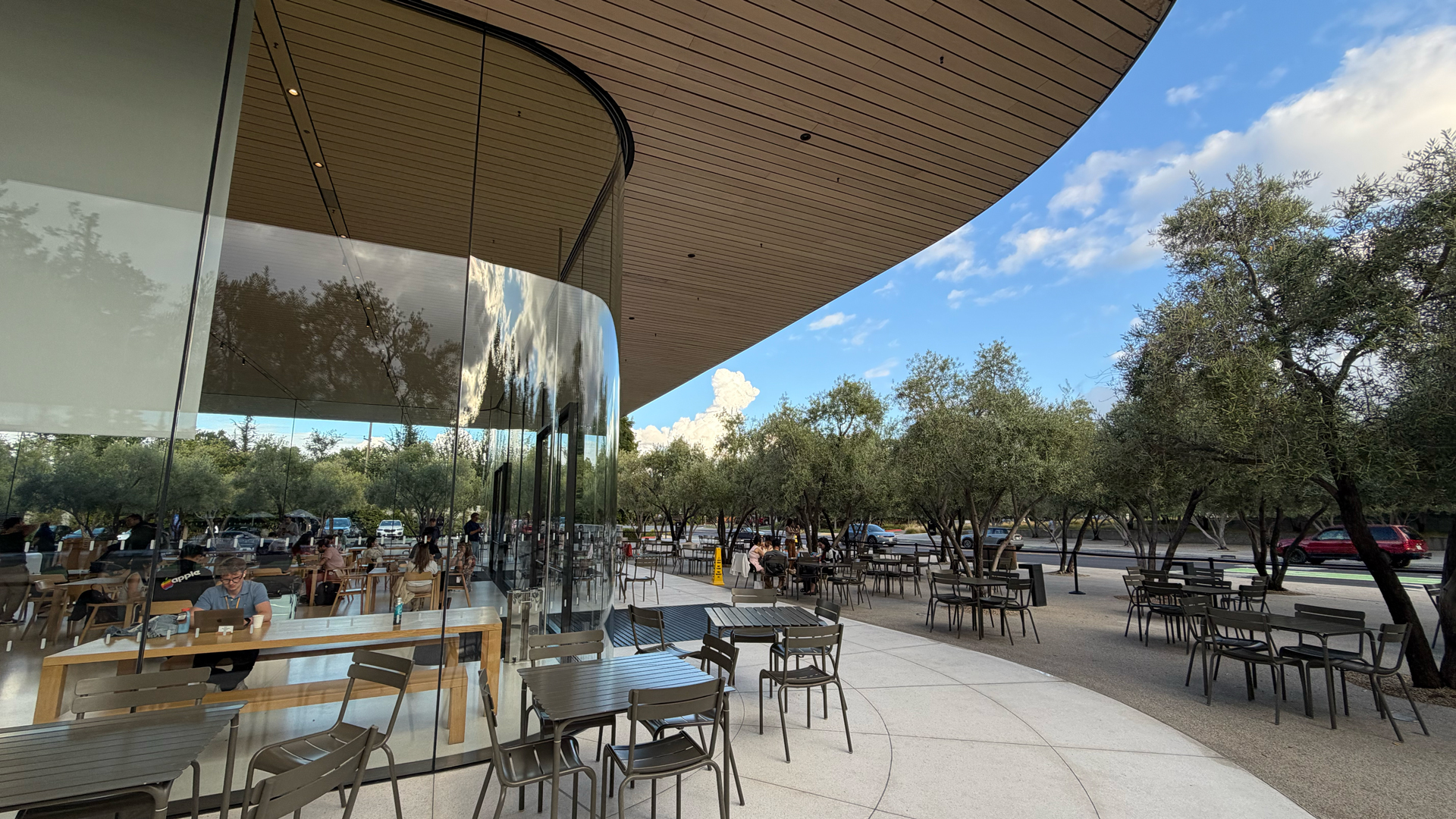 Apple iPhone 17 Pro REVIEW photo samples